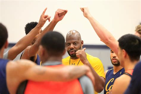 Cal basketball player finds success off-court as 'influencer'